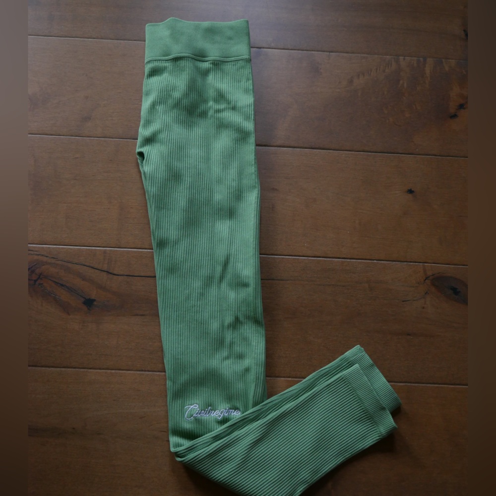 Civil regime classic script leggings